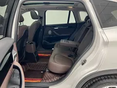2022 BMW X1, белый — фото 7