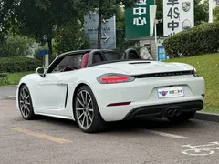 2020 Porsche 718 Boxster 2.0T, белый — фото 4