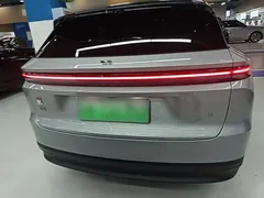 2025 Li Auto i6 4WD Standard — фото 6