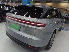 2025 Li Auto i6 4WD Standard — фото 7