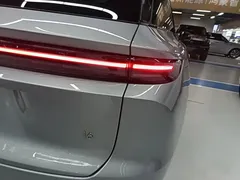 2025 Li Auto i6 4WD Standard — фото 8