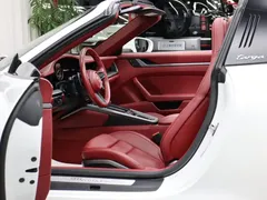 2022 Porsche 911 Targa 4 3.0T, белый — фото 8