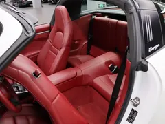 2022 Porsche 911 Targa 4 3.0T, белый — фото 28