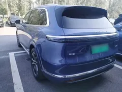 2026 Aito M7 EREV Ultra 4WD 5-seat 192-line Lidar, синий — фото 5