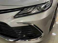 2021 Toyota Camry 2.0G Luxury, белый — фото 17