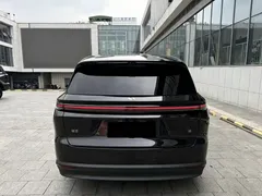 2025 Li Auto i8 Standard, чёрный — фото 10