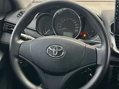 2022 Toyota Yaris L Zhixiang L 1.5L CVT Leading Plus, белый — фото 16