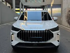 2023 Jetour X70 PLUS 1.5T DCT 7-seat, белый — фото 2