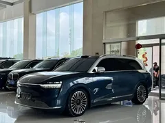 2024 Aito M9 EREV Ultra 42kWh 6 — фото 1