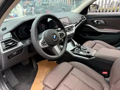 2021 BMW 3 Series 320Li M Sport Package, белый — фото 7