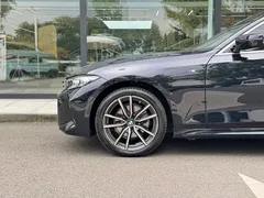 2023 BMW 3 Series 325Li xDrive M Sport Package, чёрный — фото 3
