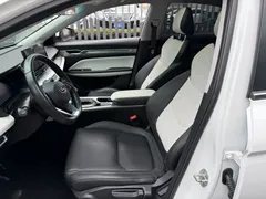 2022 Geely Emgrand L 1.4T CVT Ultimate, белый — фото 8