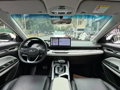 2022 Geely Emgrand L 1.4T CVT Ultimate, белый — фото 13