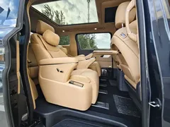 2026 Hongqi HQ9 2.0T 4WD Premium — фото 17