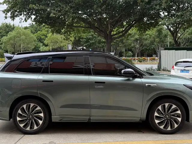 2024 Aito M7 1.5T RWD Max 5-seat