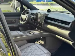 2026 Nio ES8 6-seat Executive Luxury, чёрный — фото 21