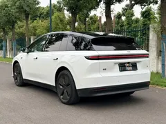 2025 Li Auto i6 2WD Standard, белый — фото 6