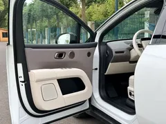 2025 Li Auto i6 2WD Standard, белый — фото 10