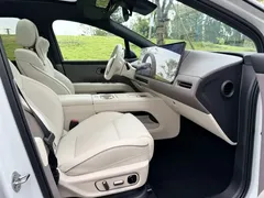 2025 Li Auto i6 2WD Standard, белый — фото 15