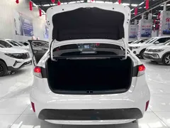 2022 Toyota Levin 185T CVT Luxury, белый — фото 11