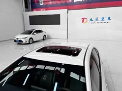 2022 Toyota Levin 185T CVT Luxury, белый — фото 15