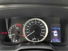 2022 Toyota Levin 185T CVT Luxury, белый — фото 17