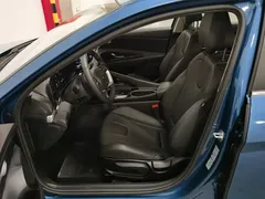 2022 Hyundai Elantra 1.5L CVT GLX Elite, синий — фото 10