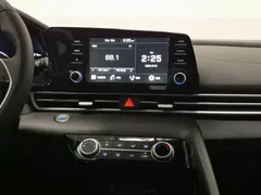 2022 Hyundai Elantra 1.5L CVT GLX Elite, синий — фото 12