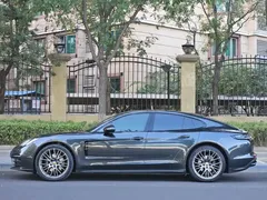 2023 Porsche Panamera 2.9T Platinum Edition — фото 2