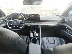 2021 Hyundai Elantra 1.5L CVT LUX Premium, белый — фото 10