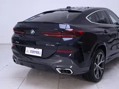 2023 BMW X6 Premium M Sport Package, чёрный — фото 8
