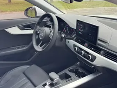 2022 Audi A4L 40 TFSI Fashion Dynamic, белый — фото 13