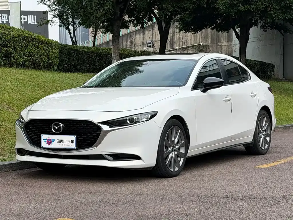 2021 Mazda 3 2.0L AT