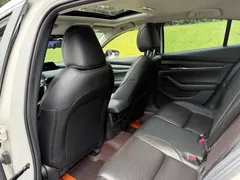2021 Mazda 3 2.0L AT, белый — фото 11