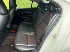 2021 Mazda 3 2.0L AT, белый — фото 12