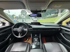 2021 Mazda 3 2.0L AT, белый — фото 13