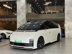 2025 Li Auto MEGA Home, белый — фото 1