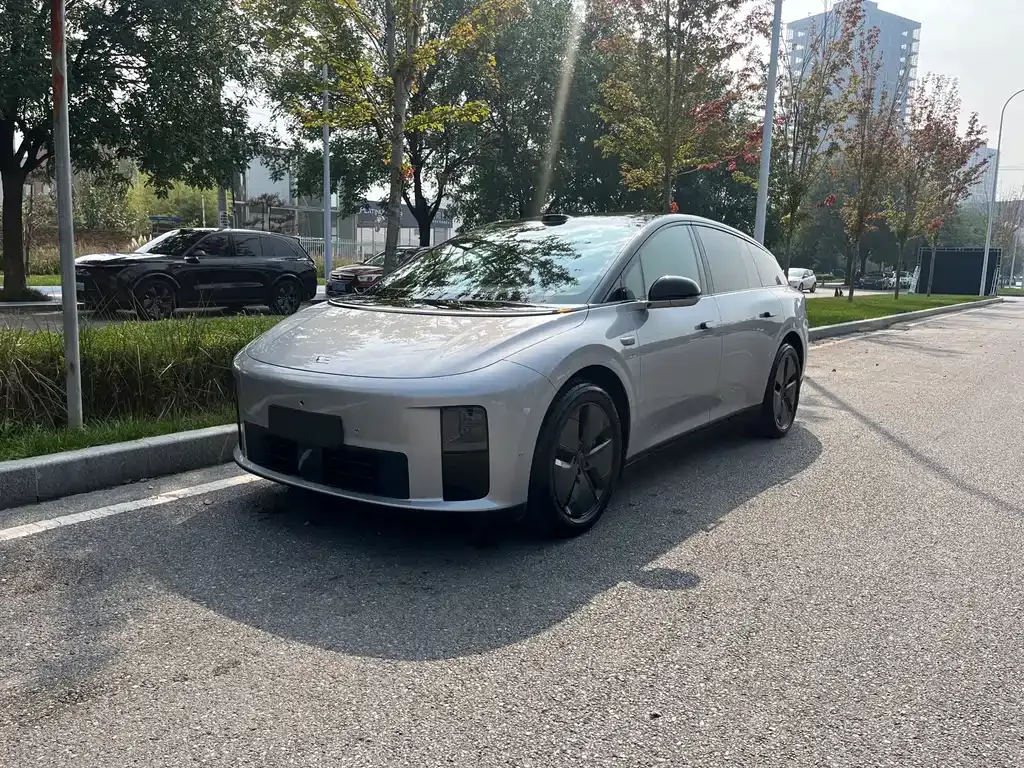 2025 Li Auto i6 2WD Standard