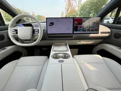 2025 Li Auto i6 2WD Standard — фото 9
