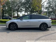 2025 Li Auto i6 2WD Standard — фото 17