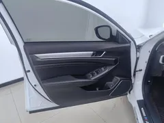 2022 Honda Accord 260TURBO Luxury, белый — фото 7