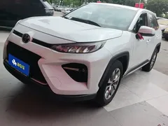 2022 Toyota Wildlander 2.0L CVT 2WD Luxury Plus, белый — фото 1