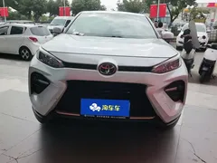 2022 Toyota Wildlander 2.0L CVT 2WD Luxury Plus, белый — фото 2