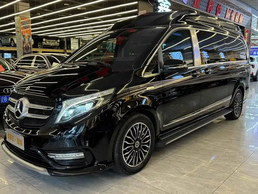 2022 Mercedes-Benz V-Class V 260 Premium