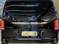2022 Mercedes-Benz V-Class V 260 Premium, чёрный — фото 4