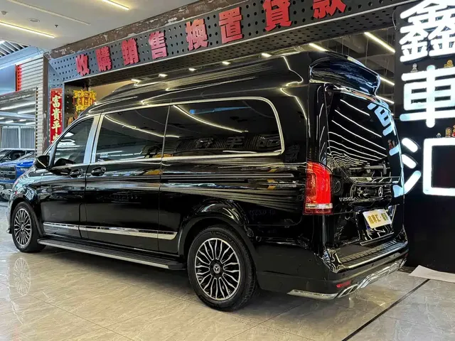 2022 Mercedes-Benz V-Class V 260 Premium