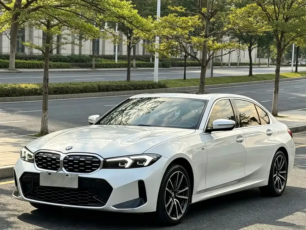 2023 BMW 3 Series 325Li M Sport Package