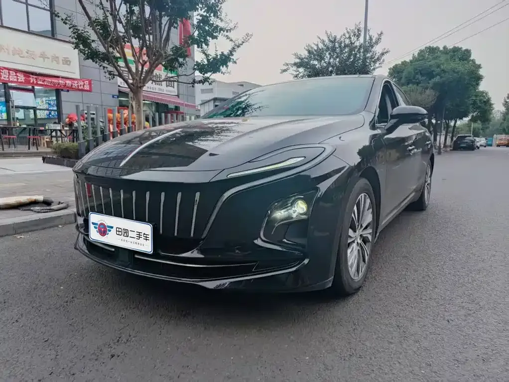 2024 Hongqi E-QM5 EV 610km Plus