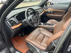 2022 Volvo XC90 7-seat, чёрный — фото 6