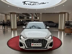 2023 Audi A3L Limousine 35 TFSI Sport, белый — фото 2